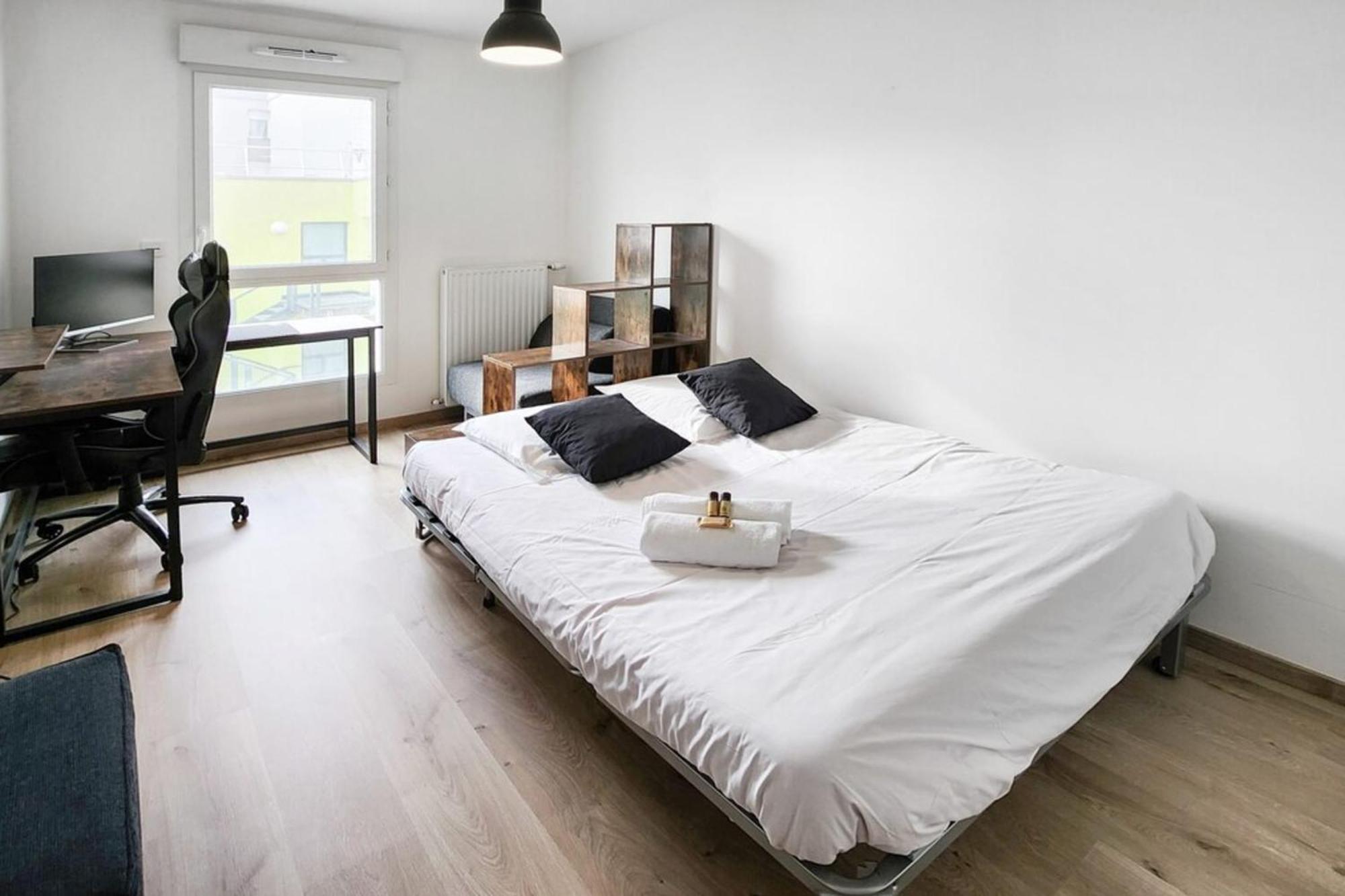 Pixell Grand Lyon Apartment